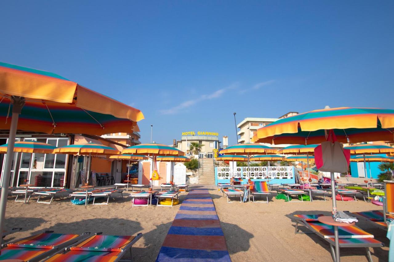 Hotel Giannino Порто Реканати Екстериор снимка